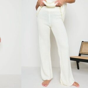 Pretty Lavish Arden Fisherman Knit Trousers cream
